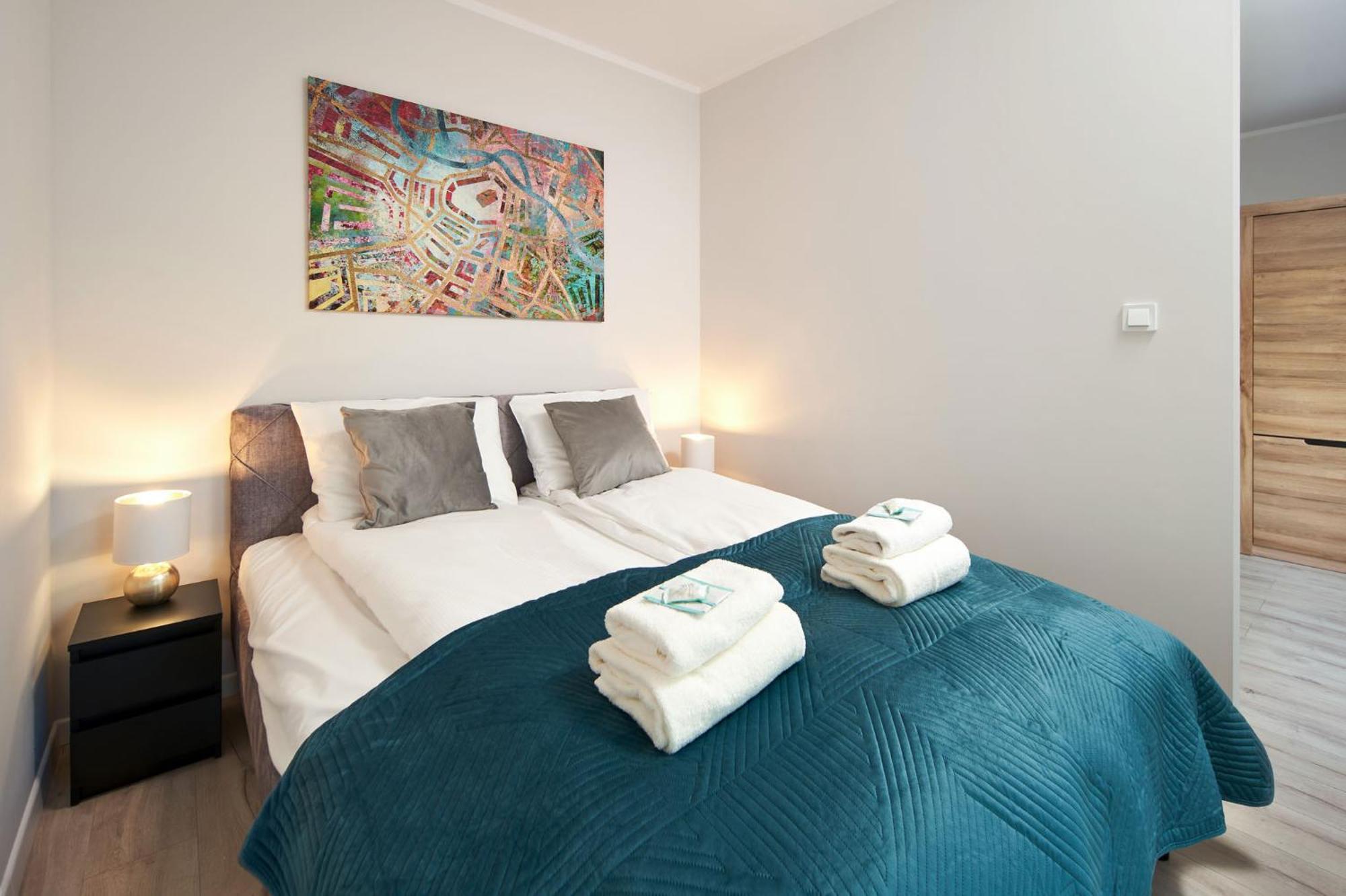 Symphony City Square Aparthotel ヴロツワフ エクステリア 写真