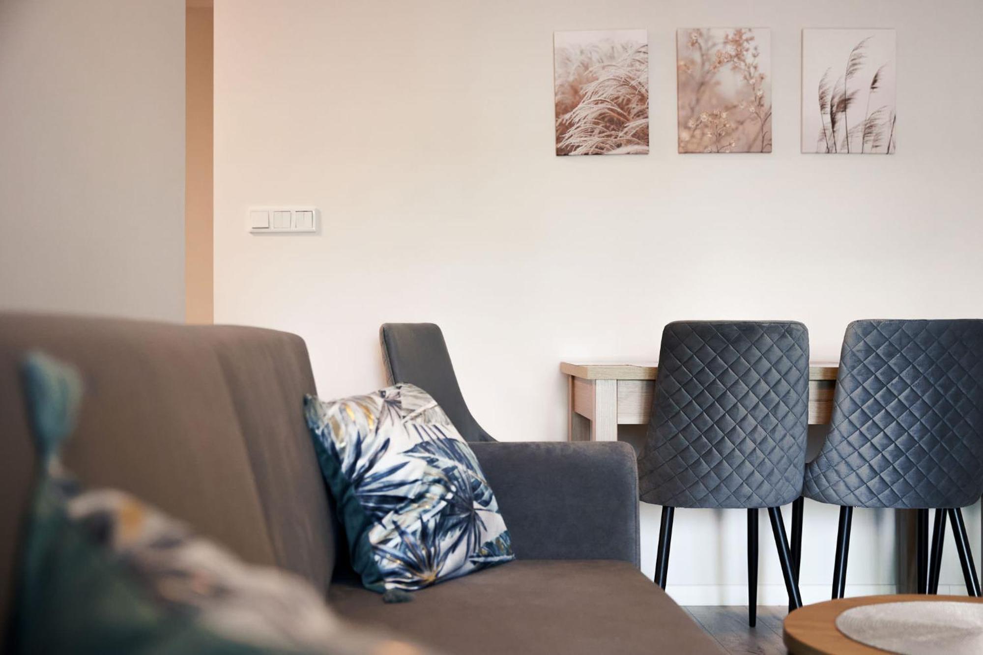 Symphony City Square Aparthotel ヴロツワフ エクステリア 写真