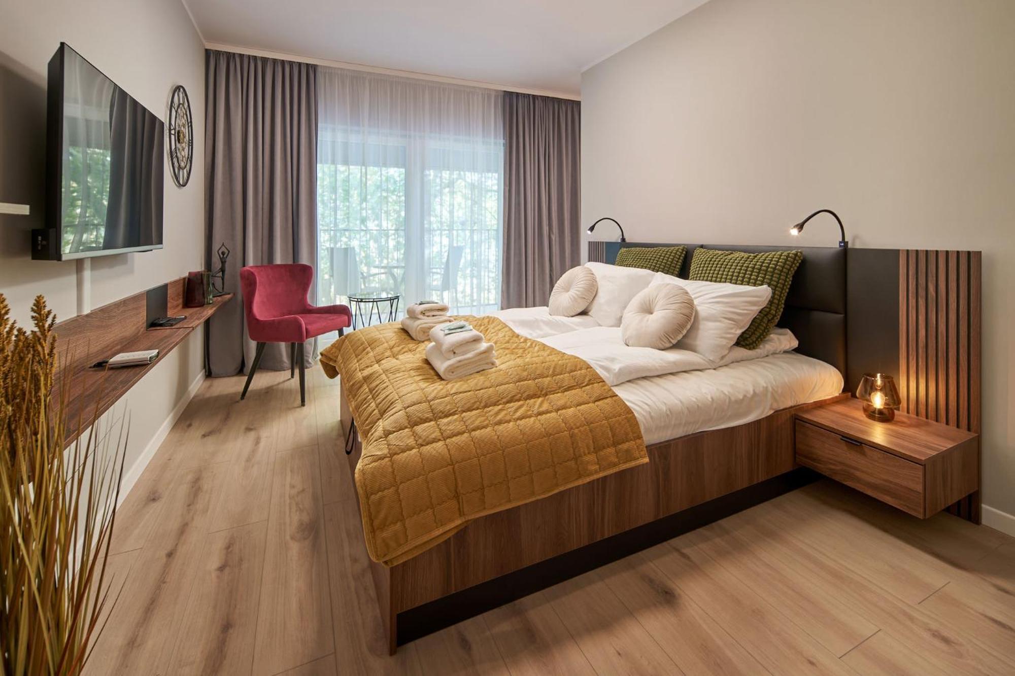 Symphony City Square Aparthotel ヴロツワフ エクステリア 写真